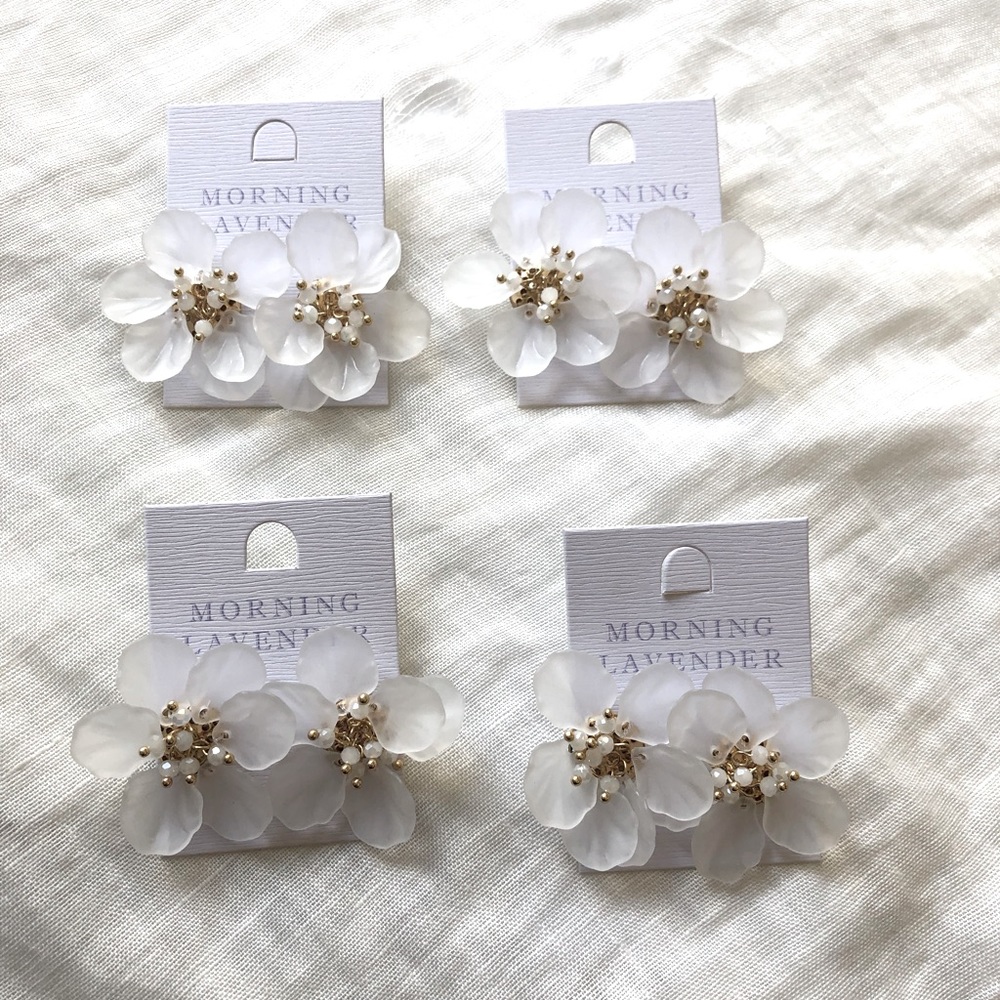 White Ophelia Flower Earrings | Morning Lavender